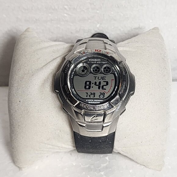 Casio G Shock Stainless and black - Picture 1 of 11